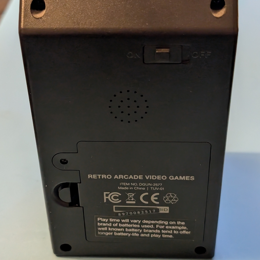 Arcade Retro Machine - Black with Red Controls - Picture 6 of 7